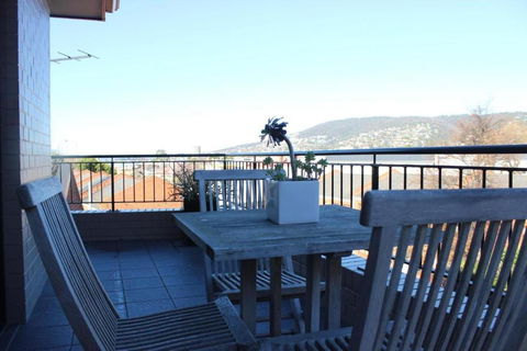 Apartment On Star Unit 2 - Accommodation Nelson Bay 4