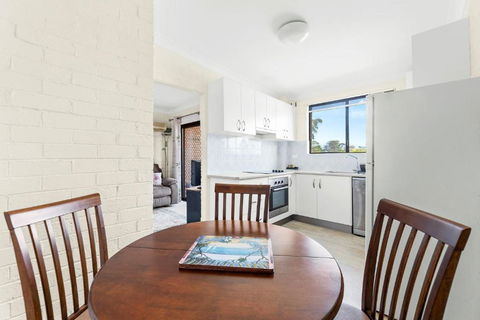 Apollo Unit 14 1st Floor - Accommodation Nelson Bay 2