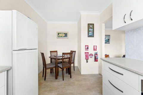 Apollo Unit 14 1st Floor - Accommodation Nelson Bay 3