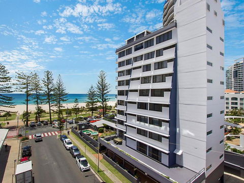 Aries Unit 5 - Accommodation Nelson Bay 1