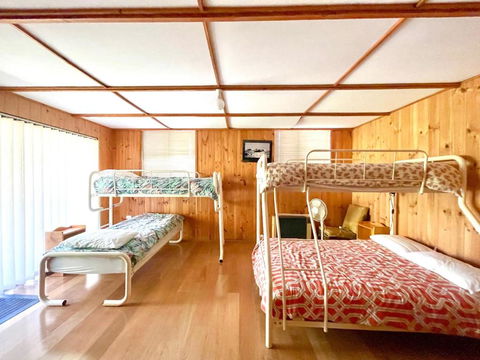 Ashgrove - Accommodation Nelson Bay 4