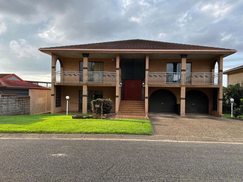 Aspley Large Room & Share Bathroom With Other Guests - Accommodation Nelson Bay 4