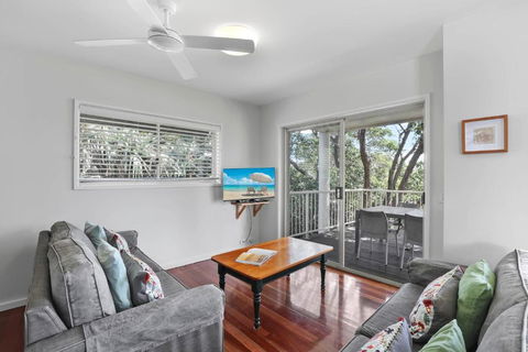 At Cylinder 1 - Accommodation Nelson Bay 1