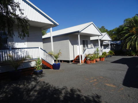 Augathella Palms Motel - Accommodation Nelson Bay 0