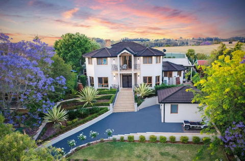 Aussie Escape Poolside Comfort And Relaxation - Accommodation Nelson Bay 0