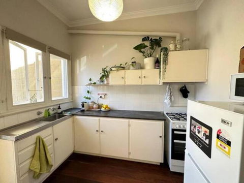Awesome Apt Meters From Indian Ocean Beach - Accommodation Nelson Bay 1