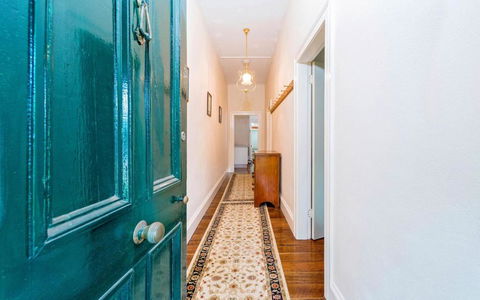Azile 1875 Heritage Victorian Duplex - Accommodation Nelson Bay 0