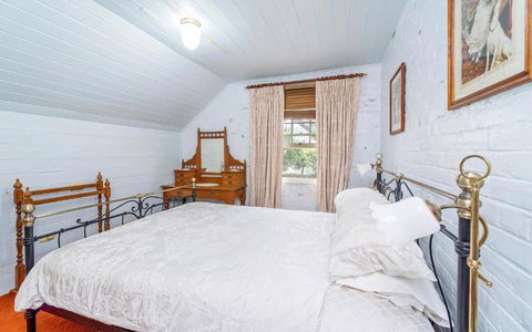 Azile 1875 Heritage Victorian Duplex - Accommodation Nelson Bay 1