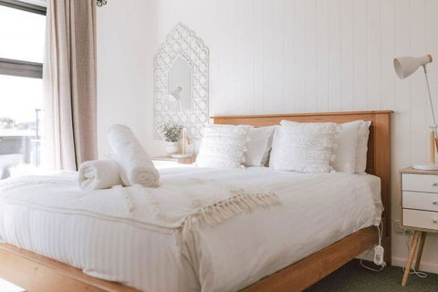B E A C H H O U S E X I V - Accommodation Nelson Bay 4