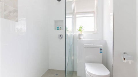 B4 Crawley Apartment 1 BRM & Sleepout Near UWA - Accommodation Nelson Bay 4
