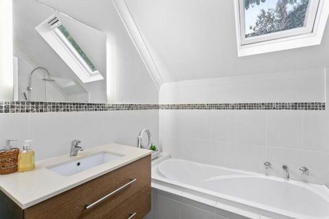BARIS - Bariston Avenue Cremorne - Accommodation Nelson Bay 4