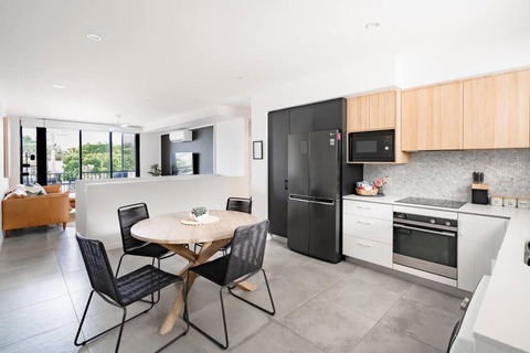 BARRA Coolum Beach Family Escape 5 Min To Waves - Accommodation Nelson Bay 1