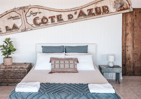 BAY PROPERTIES . Pacific Lodge Studio - Accommodation Nelson Bay 4