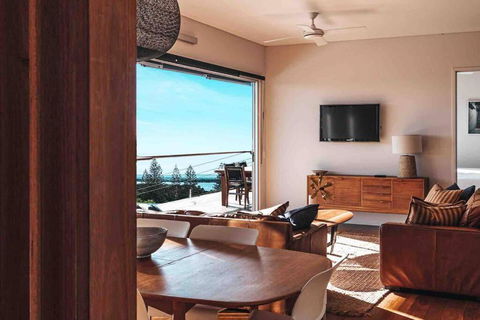 BAY PROPERTIES . The Chill - Accommodation Nelson Bay 0