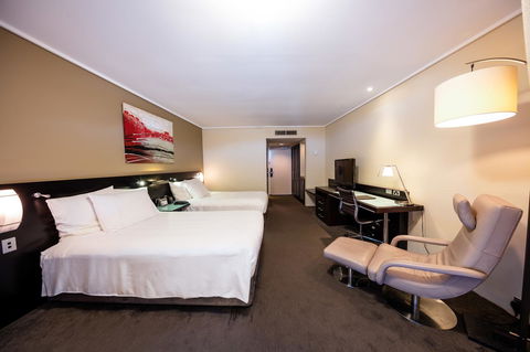 Hilton Cairns - Accommodation Nelson Bay 32