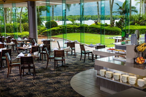 Hilton Cairns - Accommodation Nelson Bay 25