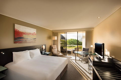 Hilton Cairns - Accommodation Nelson Bay 9