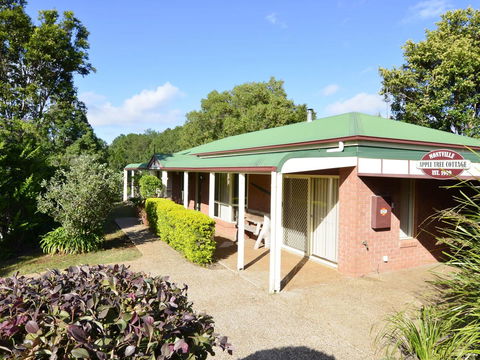 Apple Tree Cottage Montville - Accommodation Nelson Bay 3