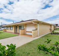 Lowset Sweetie Central to Everything - Partridge St Bongaree - Accommodation Nelson Bay
