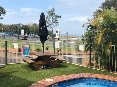 Bribie Waterways Motel - Accommodation Nelson Bay 4
