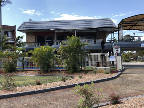 Bribie Waterways Motel - Accommodation Nelson Bay 15