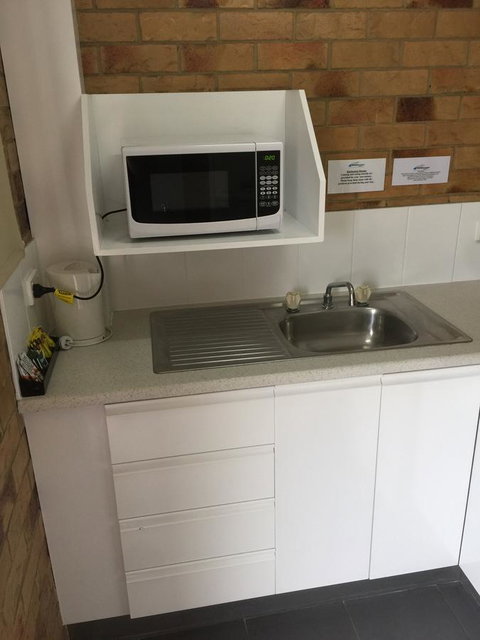 Bribie Waterways Motel - Accommodation Nelson Bay 30