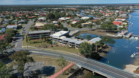 Bribie Waterways Motel - Accommodation Nelson Bay 3