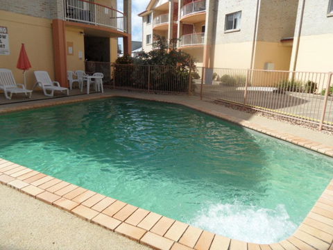 Sylvan Beach Resort - Accommodation Nelson Bay 3