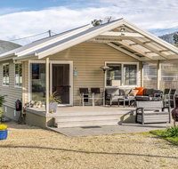 Adventure Bay Holiday Home - Accommodation Nelson Bay