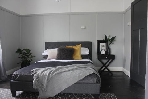 Donnelly House - Accommodation Nelson Bay 0