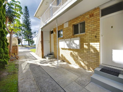 'Beachside' Shoal Bay, Unit 4 - Accommodation Nelson Bay 0