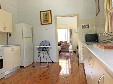 'Daves Place', 27 Rigney St - Holiday House With WIFI, Aircon & Boat Parking - Accommodation Nelson Bay 2