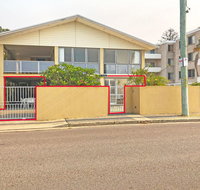 'Mooring One Downstairs' 23 Shoal Bay Rd - Fantastic ground floor duplex with views WIFI and Air Conditioning - Accommodation Nelson Bay