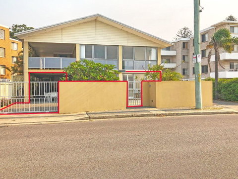 'Mooring One Downstairs', 23 Shoal Bay Rd - Fantastic Ground Floor Duplex With Views, WIFI And Air Conditioning - Accommodation Nelson Bay 0