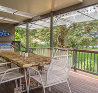 'RIVERSIDE RETREAT' 544 Ocean Drive North Haven - Accommodation Nelson Bay