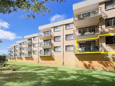 1 'Intrepid', 3 Intrepid Close - Amazing Views Of Shoal Bay, Only 100m From The Beach - Accommodation Nelson Bay 3