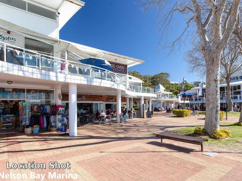 1 'Thurlow Lodge', 6 Thurlow Avenue - Air Conditioned & Pool In The Heart Of Town - Accommodation Nelson Bay 3