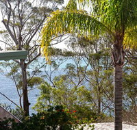 1 'Thurlow Lodge' 6 Thurlow Avenue - air conditioned  pool in the heart of town - Accommodation Nelson Bay