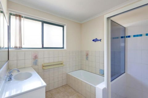 1-33 Tingira Close - Rainbow Beach, Gorgeous Ocean Views, Swimming Pool, Air Conditioning - Accommodation Nelson Bay 1