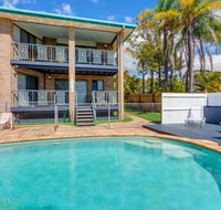 1-33 Tingira Close - Rainbow Beach Gorgeous ocean views swimming pool air conditioning - Accommodation Nelson Bay