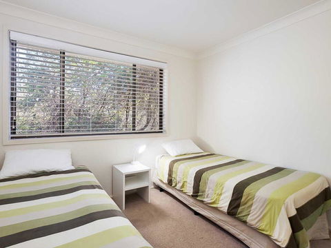 1/8 Christmas Bush Avenue - Three Bedroom Duplex Close To Dutchies Beach - Accommodation Nelson Bay 1