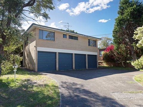 1/8 Christmas Bush Avenue - Three Bedroom Duplex Close To Dutchies Beach - Accommodation Nelson Bay 2