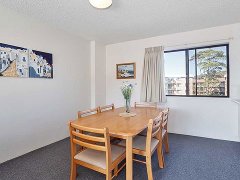 10 'Intrepid' 3 Intrepid Close - Water Views Over Shoal Bay Beach - Accommodation Nelson Bay 1