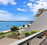 10 'Kiah' 53 Victoria Parade - Waterfront Views AIRCON and Close to the Marina. - Accommodation Nelson Bay