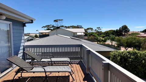 10 Hobart Road - Accommodation Nelson Bay 1