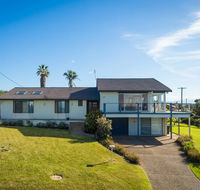 106 Ocean Parade Dalmeny - Accommodation Nelson Bay