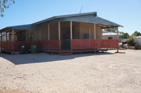 11A King Place - Large Deck And BBQ Area - Accommodation Nelson Bay 0