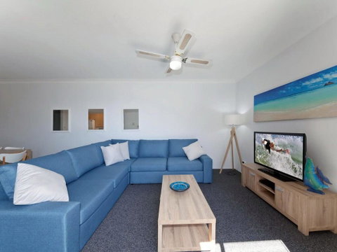12 'Kiah', 53 Victoria Pde - Panoramic Water Views In The Heart Of Nelson Bay - Accommodation Nelson Bay 3