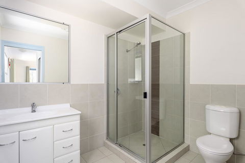 12 Ibis Court - Highset Beach House With Natural Bushland Gardens And Covered Decks - Accommodation Nelson Bay 2