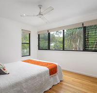 12 Naiad Court- Pool sleeps 8 close to beach - Accommodation Nelson Bay